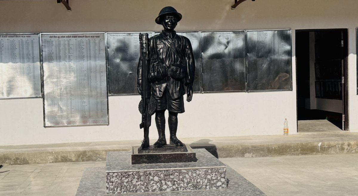 गुल्मीको भार्सेमा भिक्टोरिया क्रस विजेता रानाको सालिक स्थापना