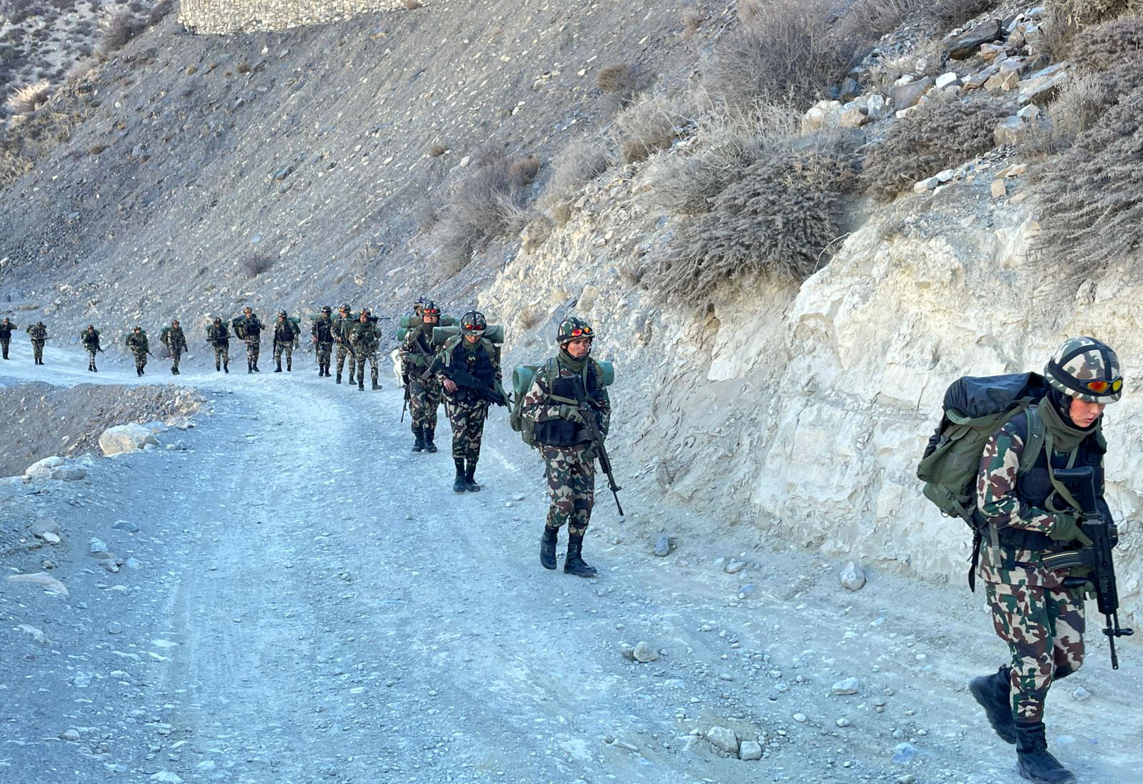 दार्चुलामा निर्वाचन सुरक्षाका लागि संयुक्त सुरक्षा गस्ती